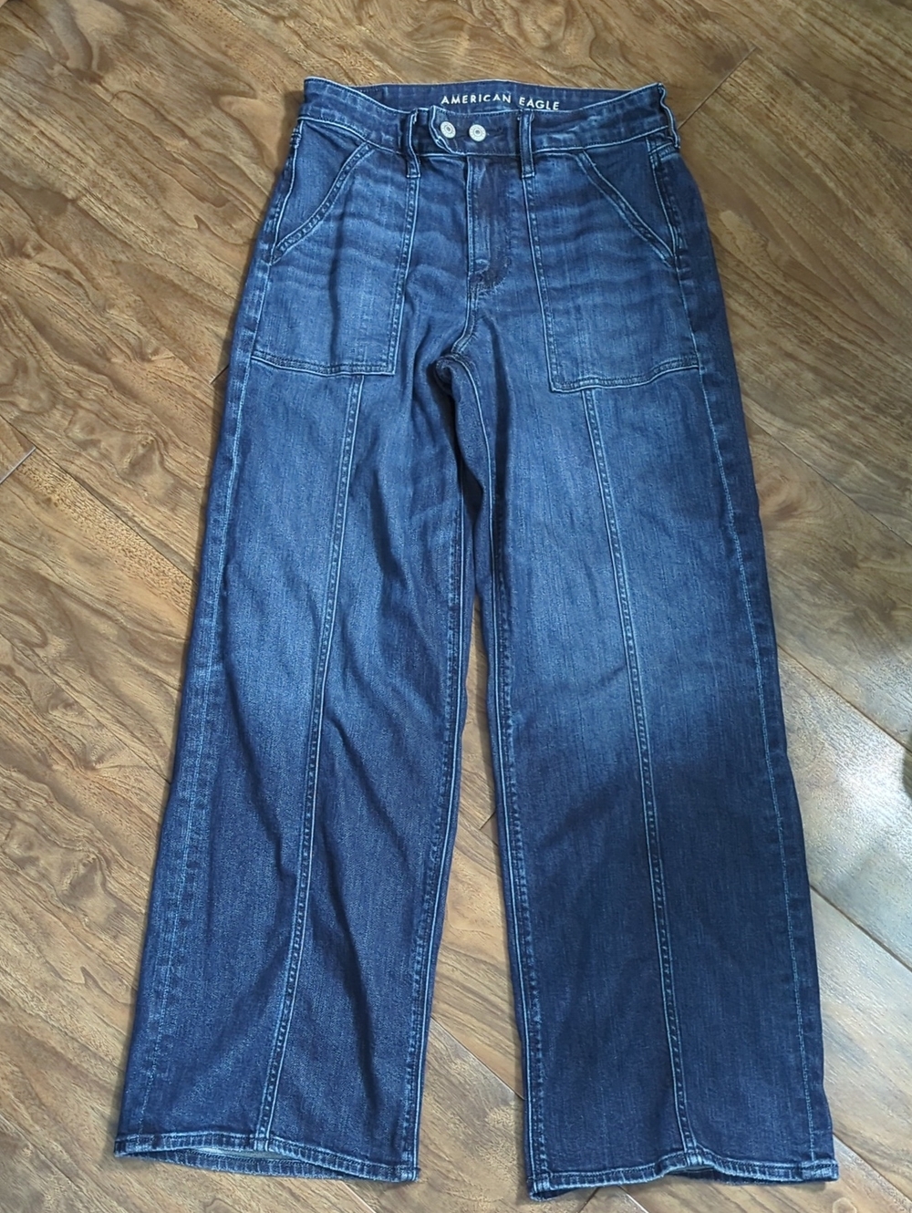 American Eagle Super High Rise Baggy Wide Leg Jeans - Picture 2 of 10